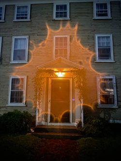 Explore the Paranormal: Join Salem’s Ghost Hunting Tour