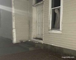 Terrifying Ghost Encounter at an Abandoned Vermont House